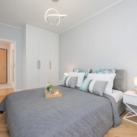 Apartment Zajezdnia Wrzeszcz Modern & Stylish Gym By Renters *